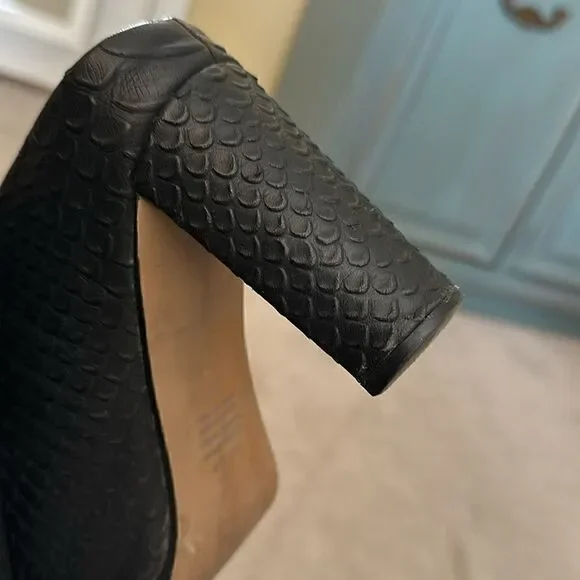 Alias Mae • Mule Heels- Alias Mae black heels ~ ‘rue black snakeskin heels - Picture 6 of 6